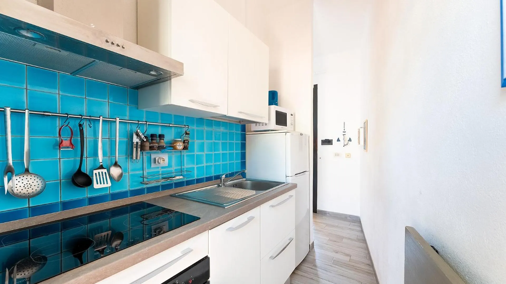 Holiday home Casa Turchese, Sea View Beachfront Italy